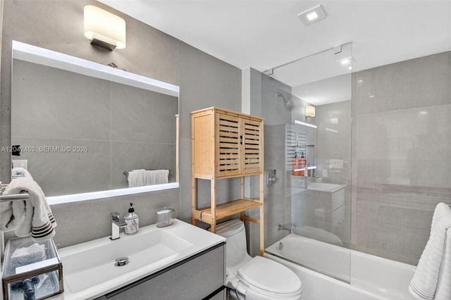 18671 Collins Ave 1401, Sunny Isles Beach, FL 33160