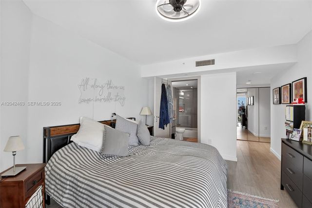 18671 Collins Ave 1401, Sunny Isles Beach, FL 33160
