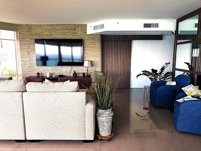 18671 Collins Ave 1401, Sunny Isles Beach, FL 33160