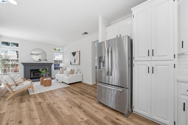 55 Heather Garden Ln, Danville, CA 94506