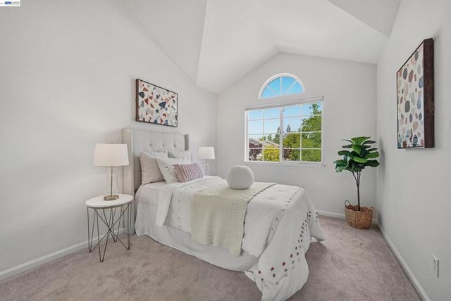 55 Heather Garden Ln, Danville, CA 94506