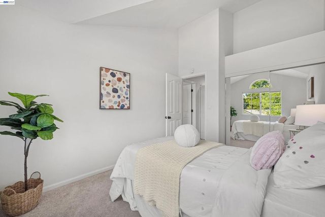55 Heather Garden Ln, Danville, CA 94506
