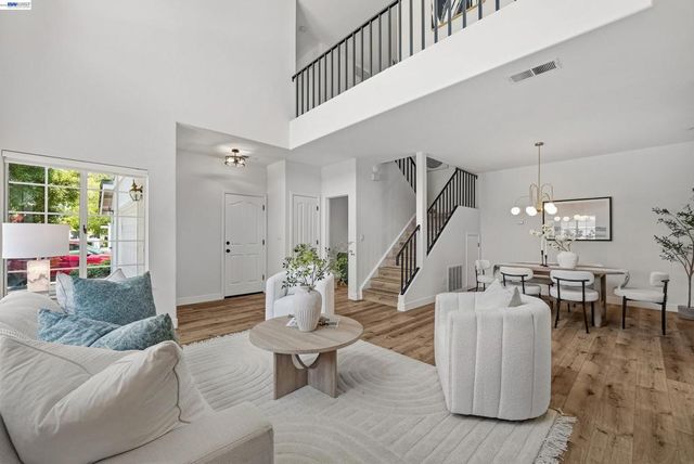 55 Heather Garden Ln, Danville, CA 94506