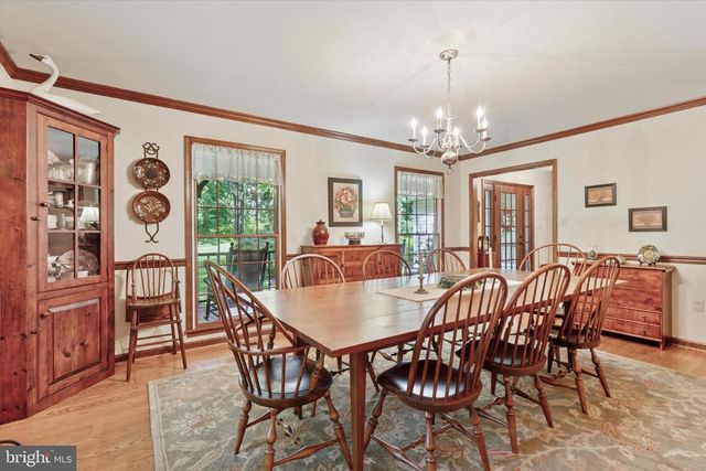 1825 WALNUT LN, Quakertown, PA 18951