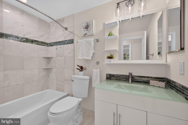 17105 FOUNDERS MILL DR, Derwood, MD 20855