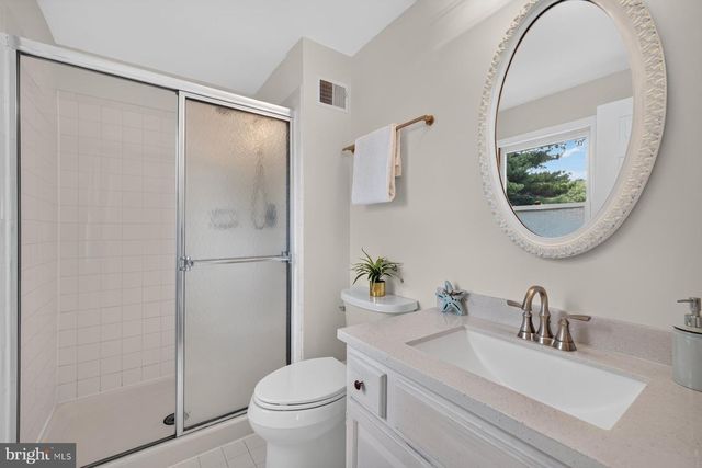17105 FOUNDERS MILL DR, Derwood, MD 20855