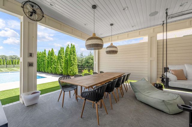 127 Meadow Ridge Drive, Nicholasville, KY 40356