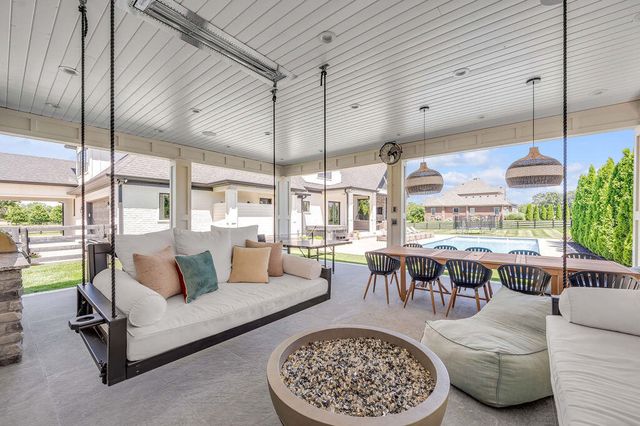 127 Meadow Ridge Drive, Nicholasville, KY 40356