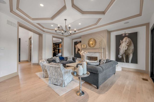 127 Meadow Ridge Drive, Nicholasville, KY 40356