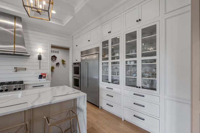 127 Meadow Ridge Drive, Nicholasville, KY 40356