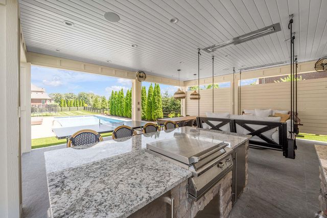 127 Meadow Ridge Drive, Nicholasville, KY 40356