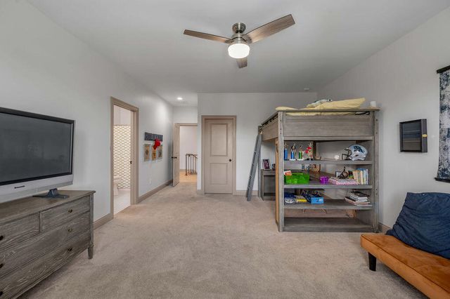 127 Meadow Ridge Drive, Nicholasville, KY 40356