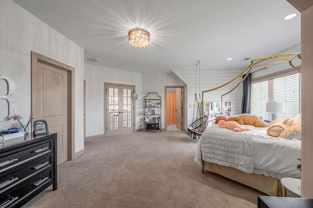 127 Meadow Ridge Drive, Nicholasville, KY 40356