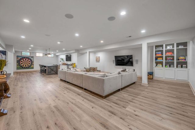 127 Meadow Ridge Drive, Nicholasville, KY 40356