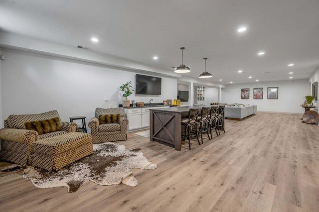 127 Meadow Ridge Drive, Nicholasville, KY 40356