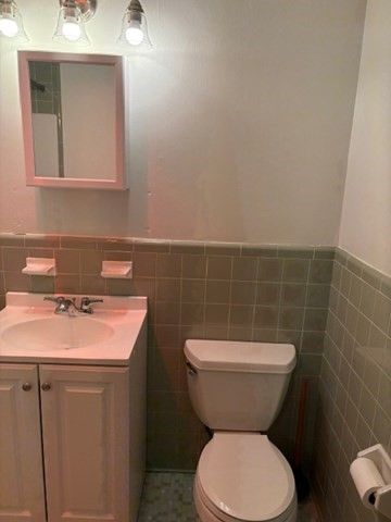 31 Pond Street 26, Waltham, MA 02451