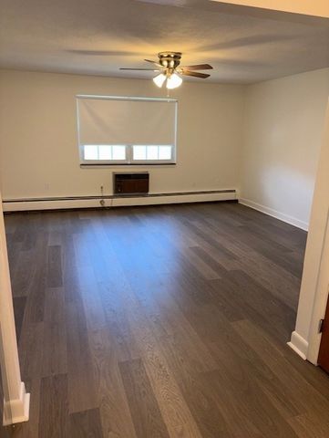31 Pond Street 26, Waltham, MA 02451