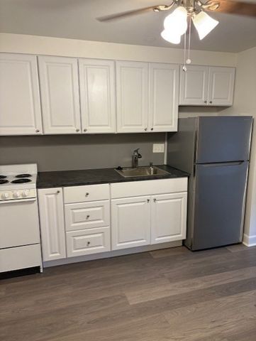 31 Pond Street 26, Waltham, MA 02451