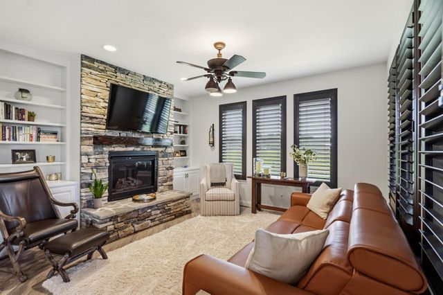 15220 Carli Court, Crittenden, KY 41030