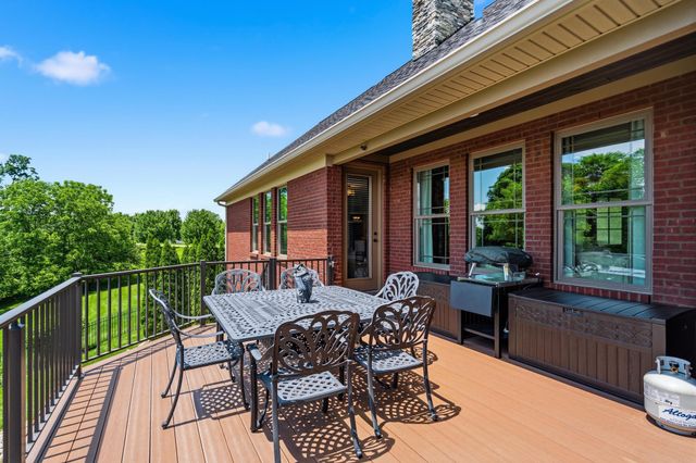 15220 Carli Court, Crittenden, KY 41030