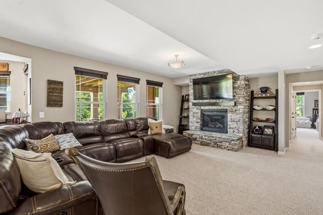 15220 Carli Court, Crittenden, KY 41030