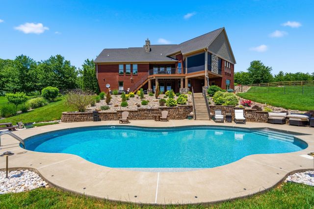 15220 Carli Court, Crittenden, KY 41030