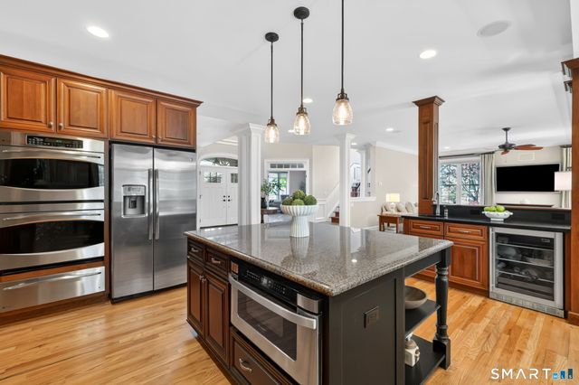 24 Ellridge Place, Ellington, CT 06029