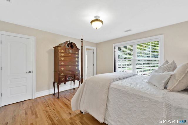 24 Ellridge Place, Ellington, CT 06029