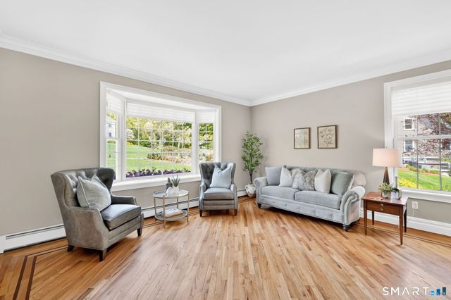 24 Ellridge Place, Ellington, CT 06029