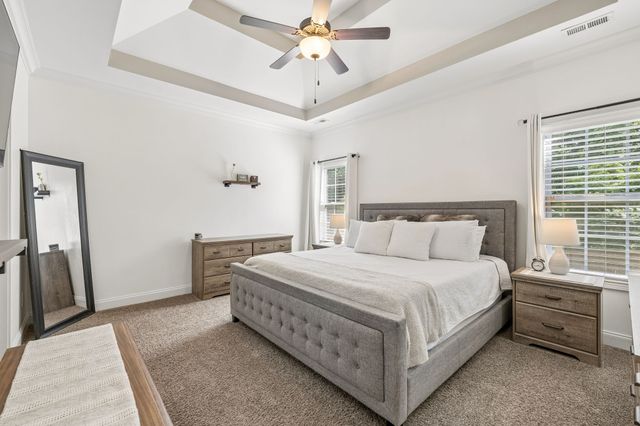204 Liam Ct, Clarksville, TN 37043