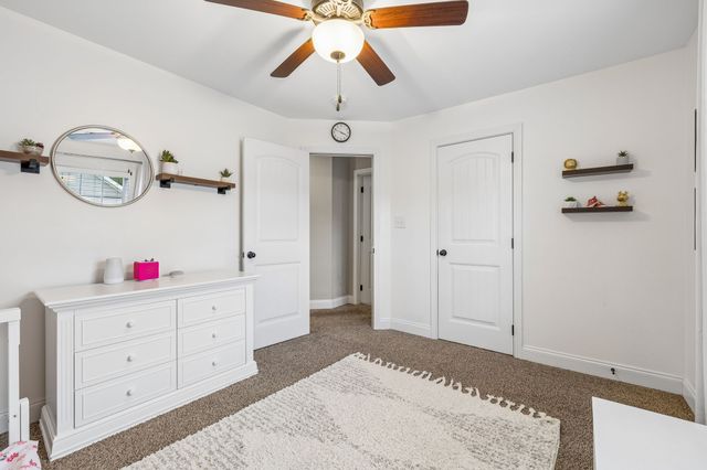 204 Liam Ct, Clarksville, TN 37043