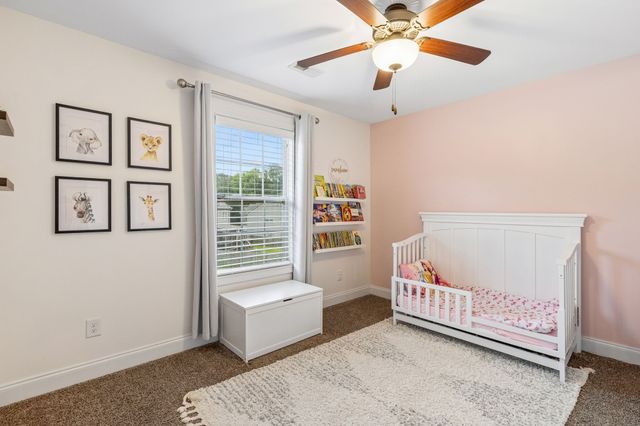 204 Liam Ct, Clarksville, TN 37043