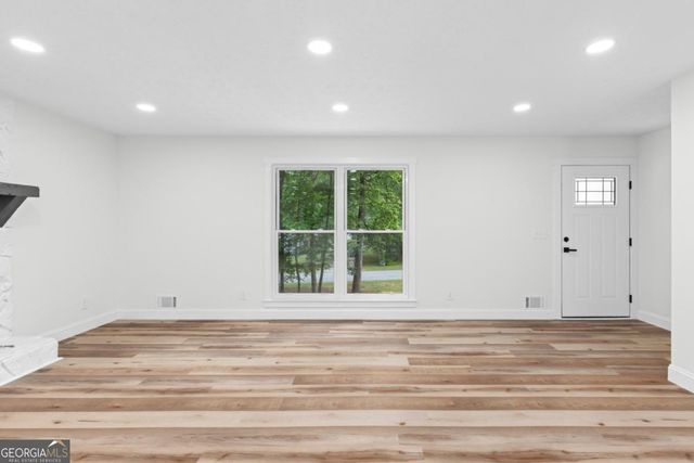 412 Trotters Ridge Ridge, Lawrenceville, GA 30043