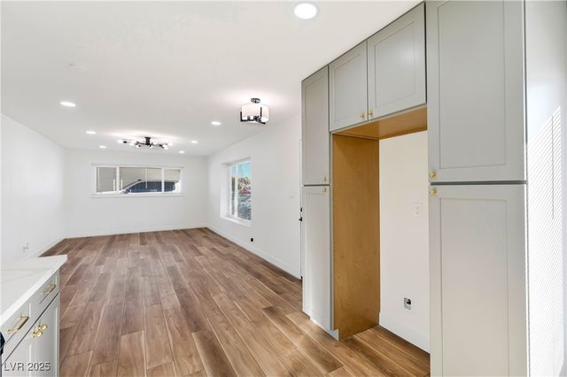 520 Leonard Avenue, Las Vegas, NV 89106