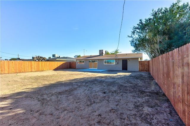 520 Leonard Avenue, Las Vegas, NV 89106