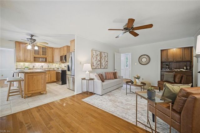 3505 Kings Lake DR, Virginia Beach, VA 23452