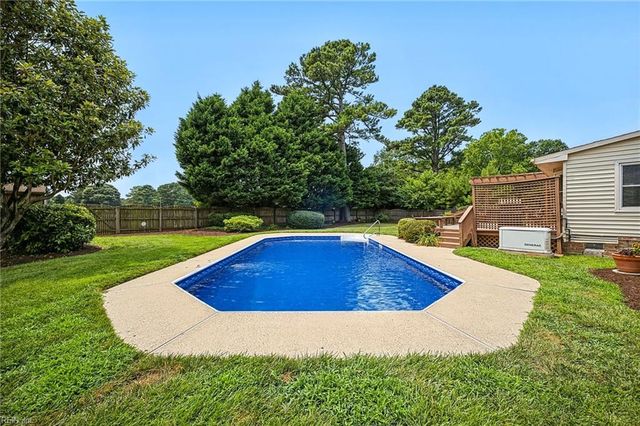 3505 Kings Lake DR, Virginia Beach, VA 23452