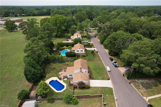 3505 Kings Lake DR, Virginia Beach, VA 23452
