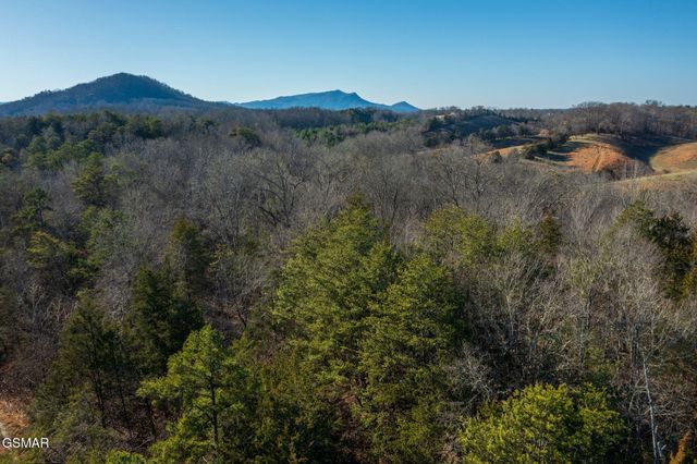 2234 Green Acres Circle, Sevierville, TN 37862