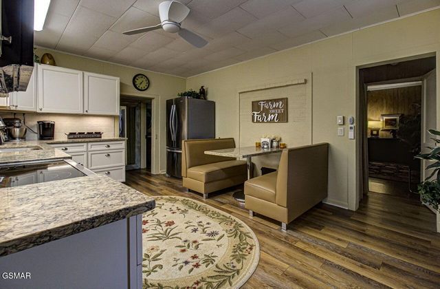 2234 Green Acres Circle, Sevierville, TN 37862