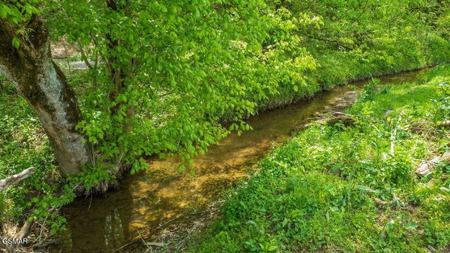 2234 Green Acres Circle, Sevierville, TN 37862