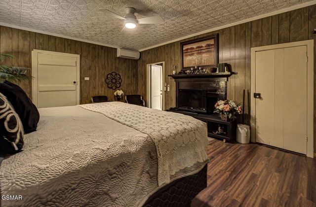 2234 Green Acres Circle, Sevierville, TN 37862