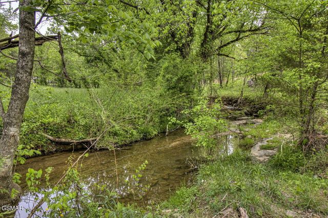 2234 Green Acres Circle, Sevierville, TN 37862