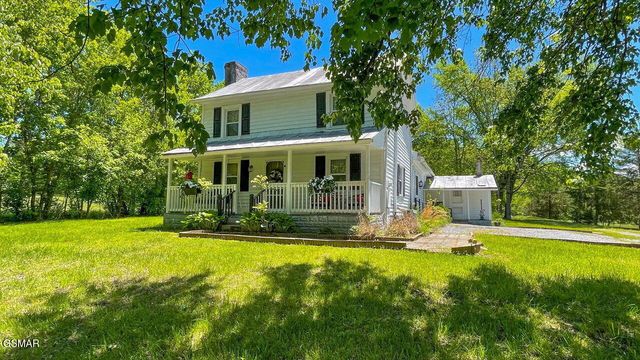 2234 Green Acres Circle, Sevierville, TN 37862