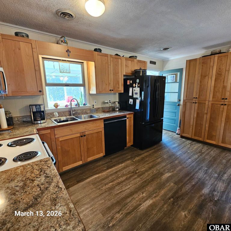 Image 14 of property listing at 105 Plover Drive Lot 3, Duck, NC 27949