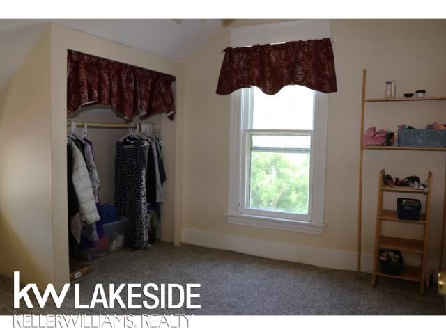 1213 12th Street, Port Huron, MI 48060
