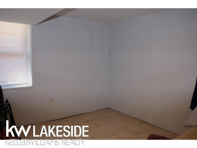 1213 12th Street, Port Huron, MI 48060