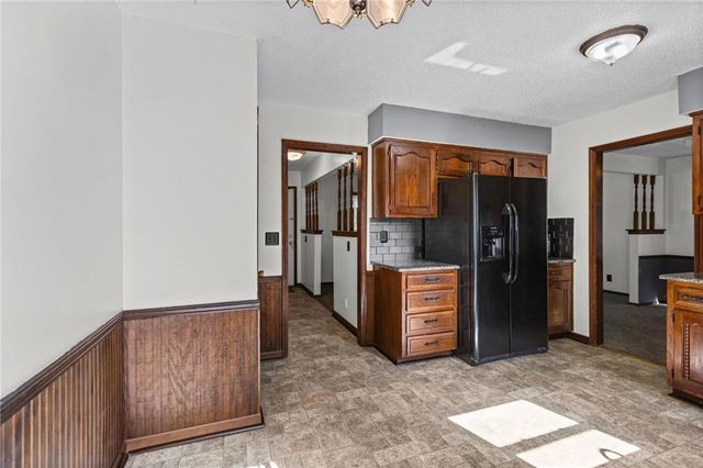 10245 Haskins Street, Overland Park, KS 66215
