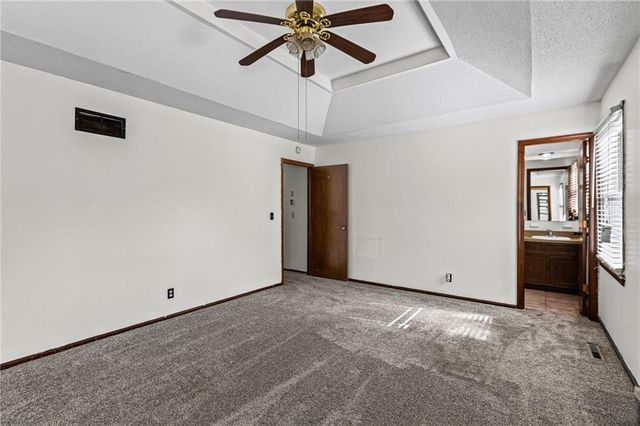 10245 Haskins Street, Overland Park, KS 66215