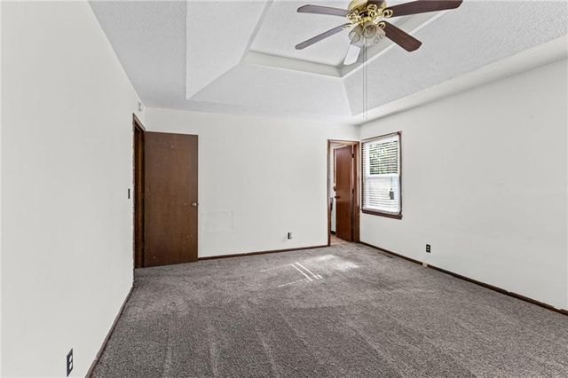 10245 Haskins Street, Overland Park, KS 66215